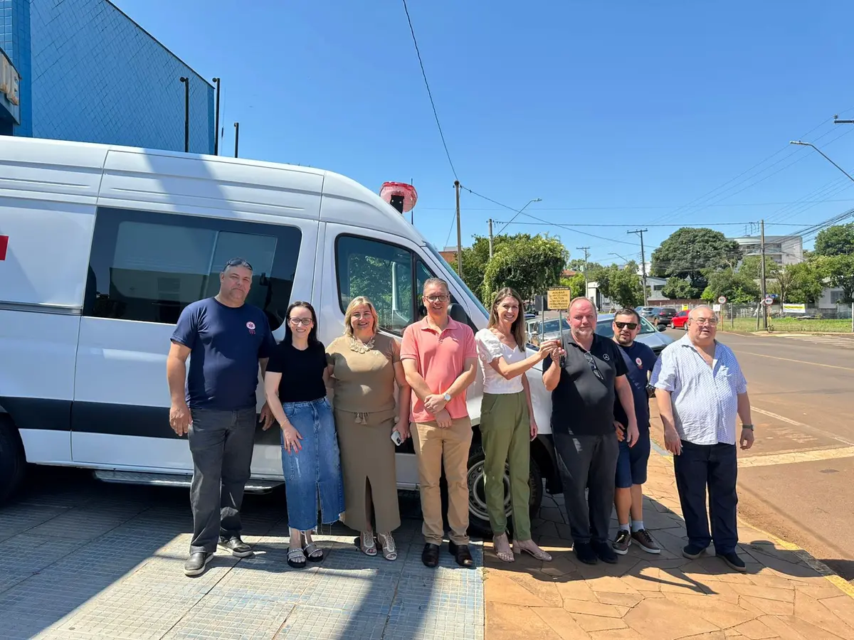 Prefeitura de Ibirubá recebe nova ambulância para reforçar o atendimento de saúde