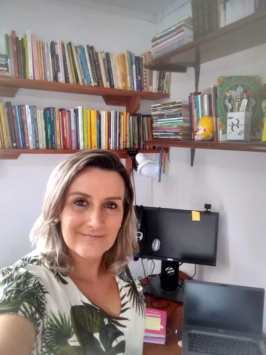 Viviane Kanitz Gentil: Uma vida dedicada à educação e ao serviço público